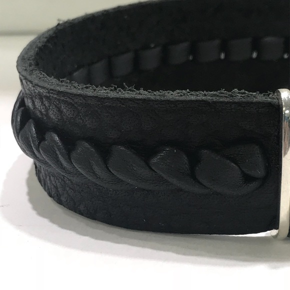 sterling silver lion face bracelet with  leather - Picture 8 of 8